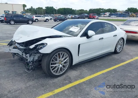 2017 Porsche Panamera 4 z USA, uszkodzony, nr VIN WP0AA2A73HL103786